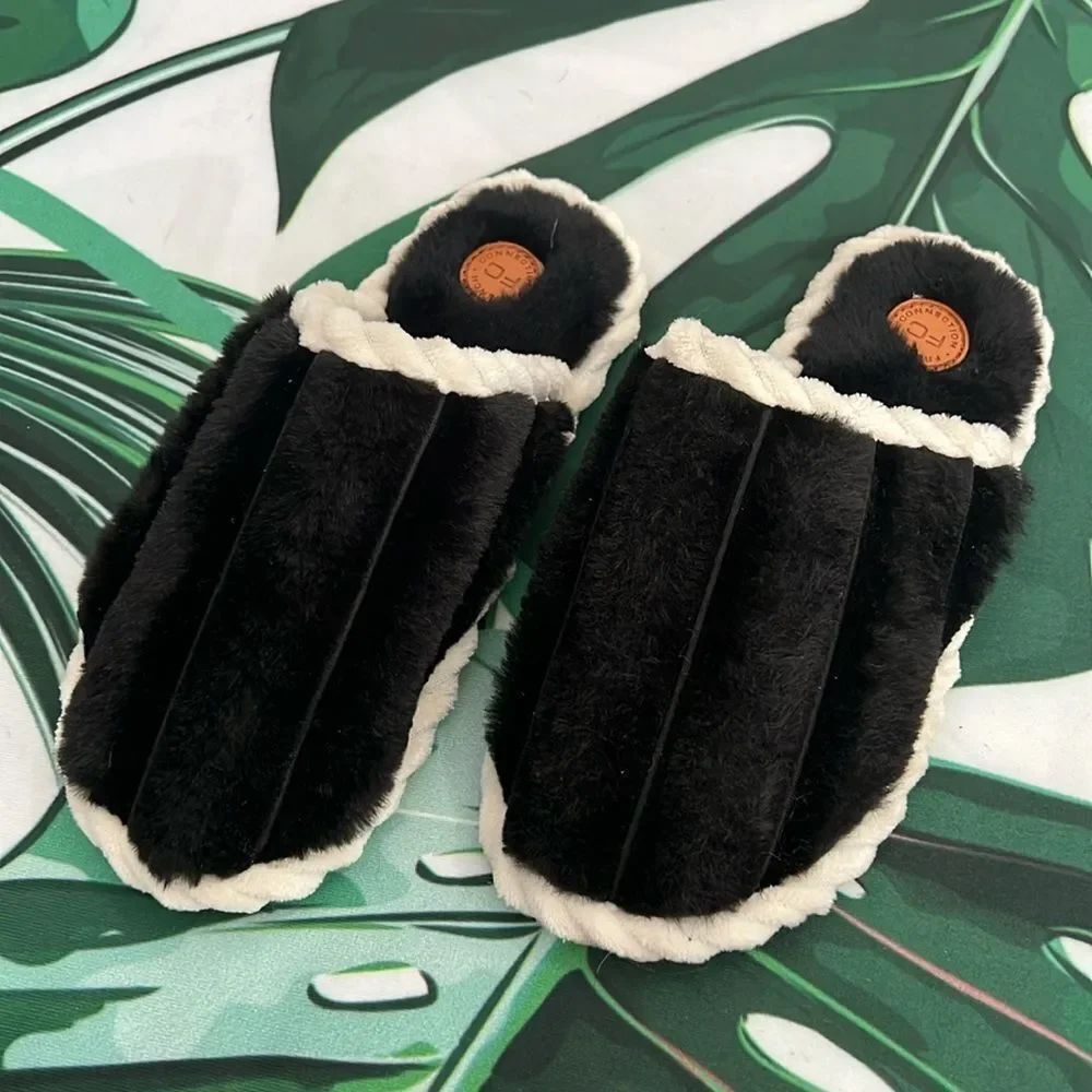 * French connection slippers, black furry with cream weave trim size small 5/6